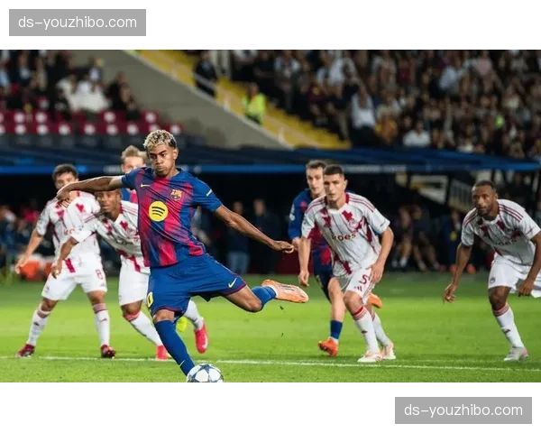 勒沃库森69%控球率下的防守转换 后腰位置保护与防线前压协调